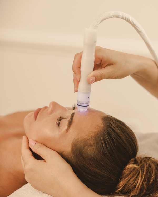 Glossy Skin + Hydrabubble
